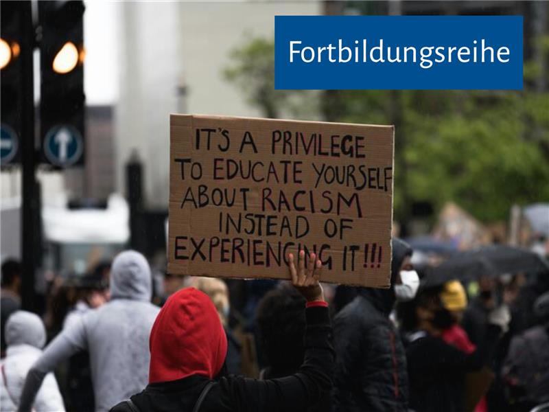 Einladung zur kostenlosen Online Workshop-Reihe mit 3 Terminen zum Thema Antidiskriminierung. Für alle interessierten Kolleg*innen einer Schulgemeinschaft.